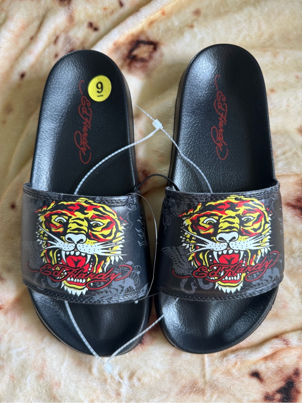 Ed Hardy Black Slide Sandals with Tiger Graphic NWT men’s Sz 9